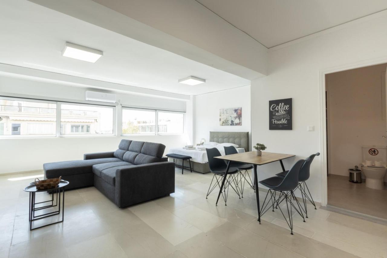 Hip And Fun Apt B Athen Eksteriør bilde